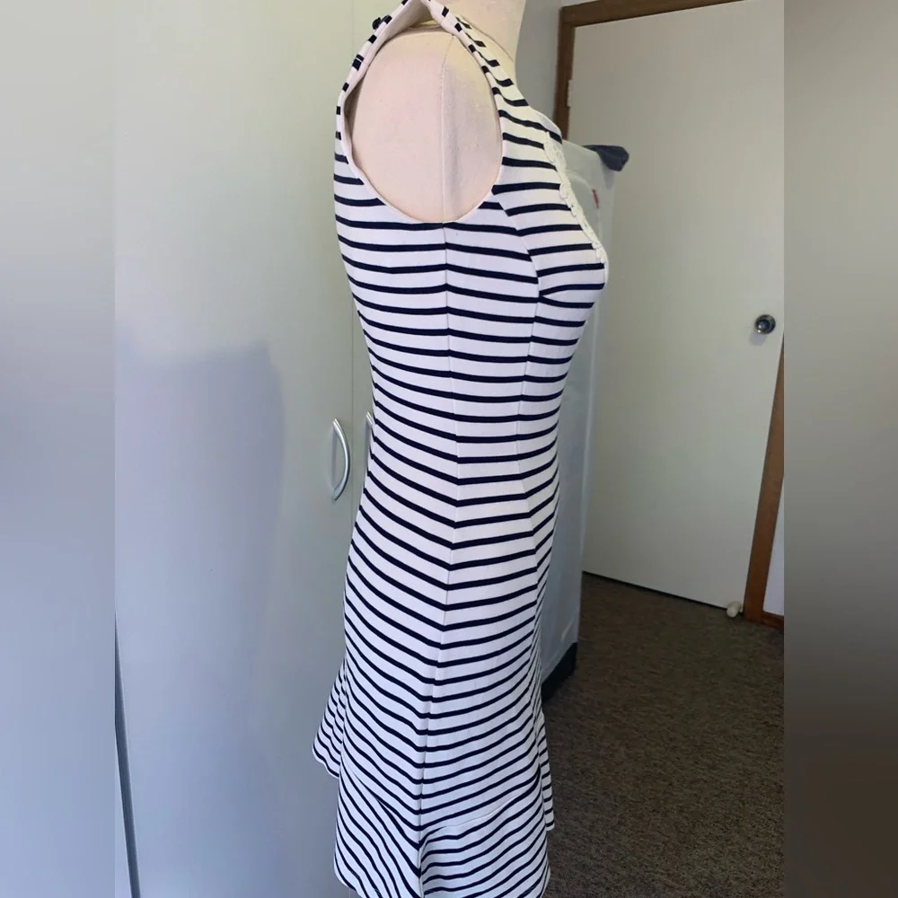 Esprit- 100% Cotton embroidered stripes dress - Picture 3 of 10